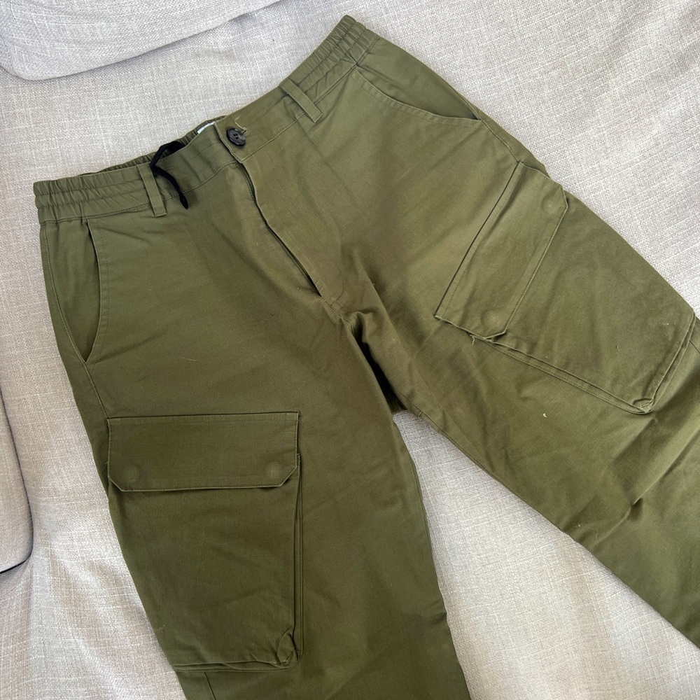 Cargo pants